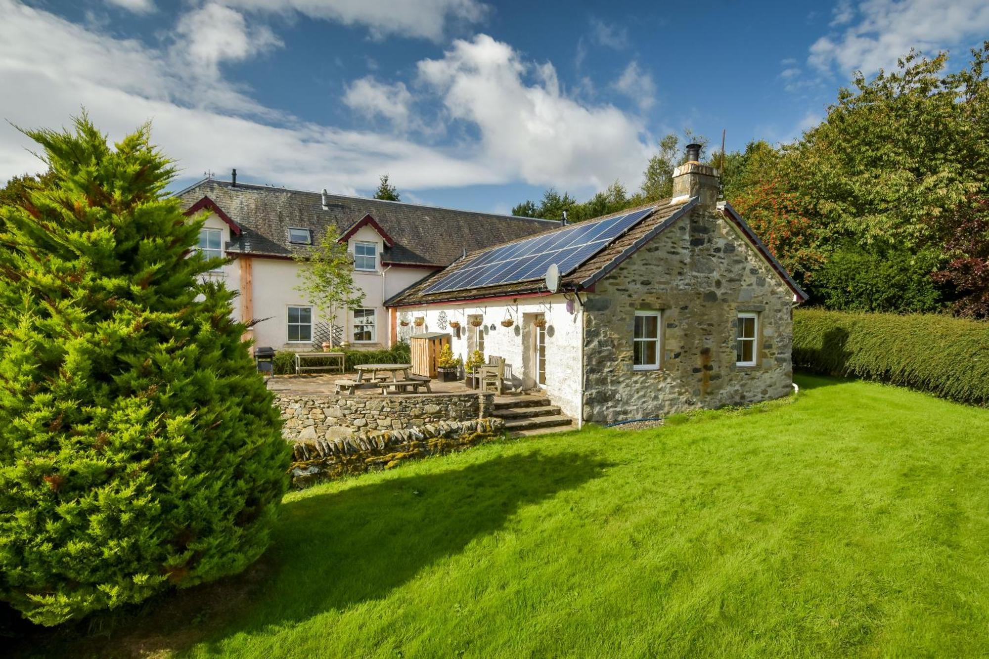 Errichel House And Cottages Aberfeldy Buitenkant foto